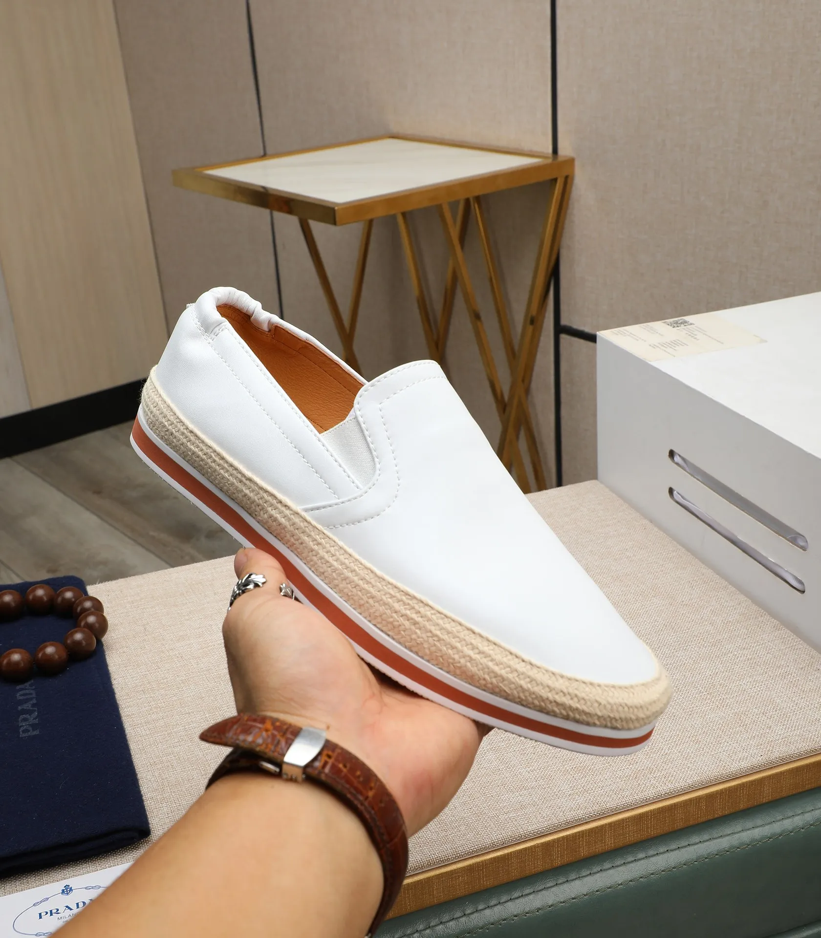 Men's men's shoes💰440🌹🌹[PRADA—Prada] 2024 latest model🙈original replica! 👟👟👟The uppers are made of top-notch workmanship from Italy🇮🇹Imported calfskin❗️Genuine leather lining@Suitable for travel, the original version has an enlarged engraved sole, making it suitable for all kinds of travel, showing low-key luxury. Let quality speak for itself. Color: Size: 38-44